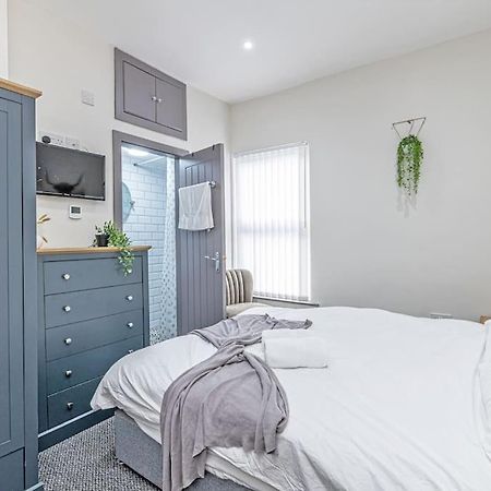 3 Bedroom Holiday House Liverpool Buitenkant foto