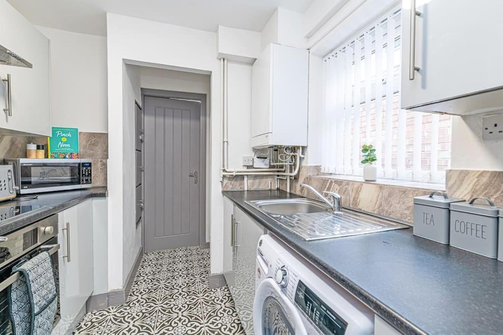 3 Bedroom Holiday House Liverpool Buitenkant foto